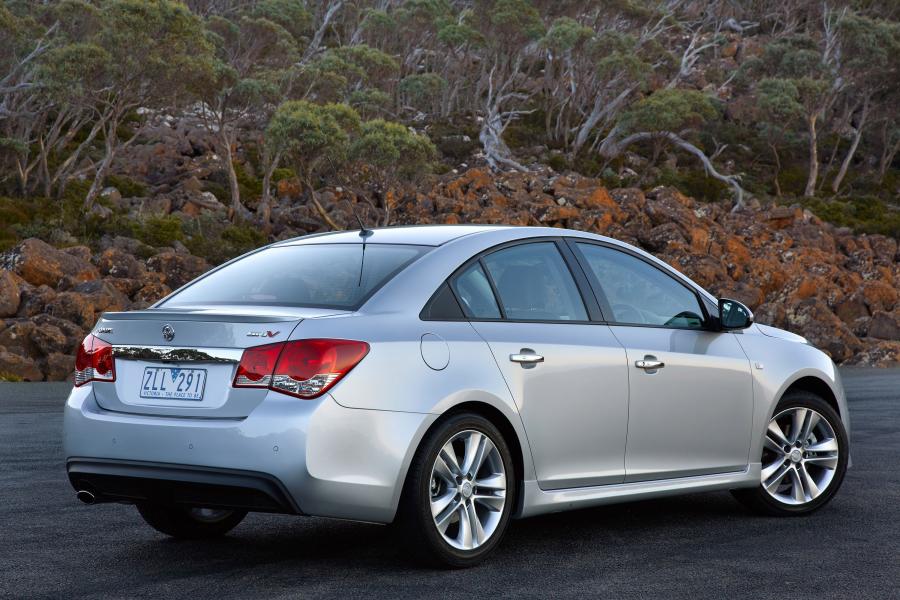  Holden Cruze 2013 года  (фото 24 из 33)
